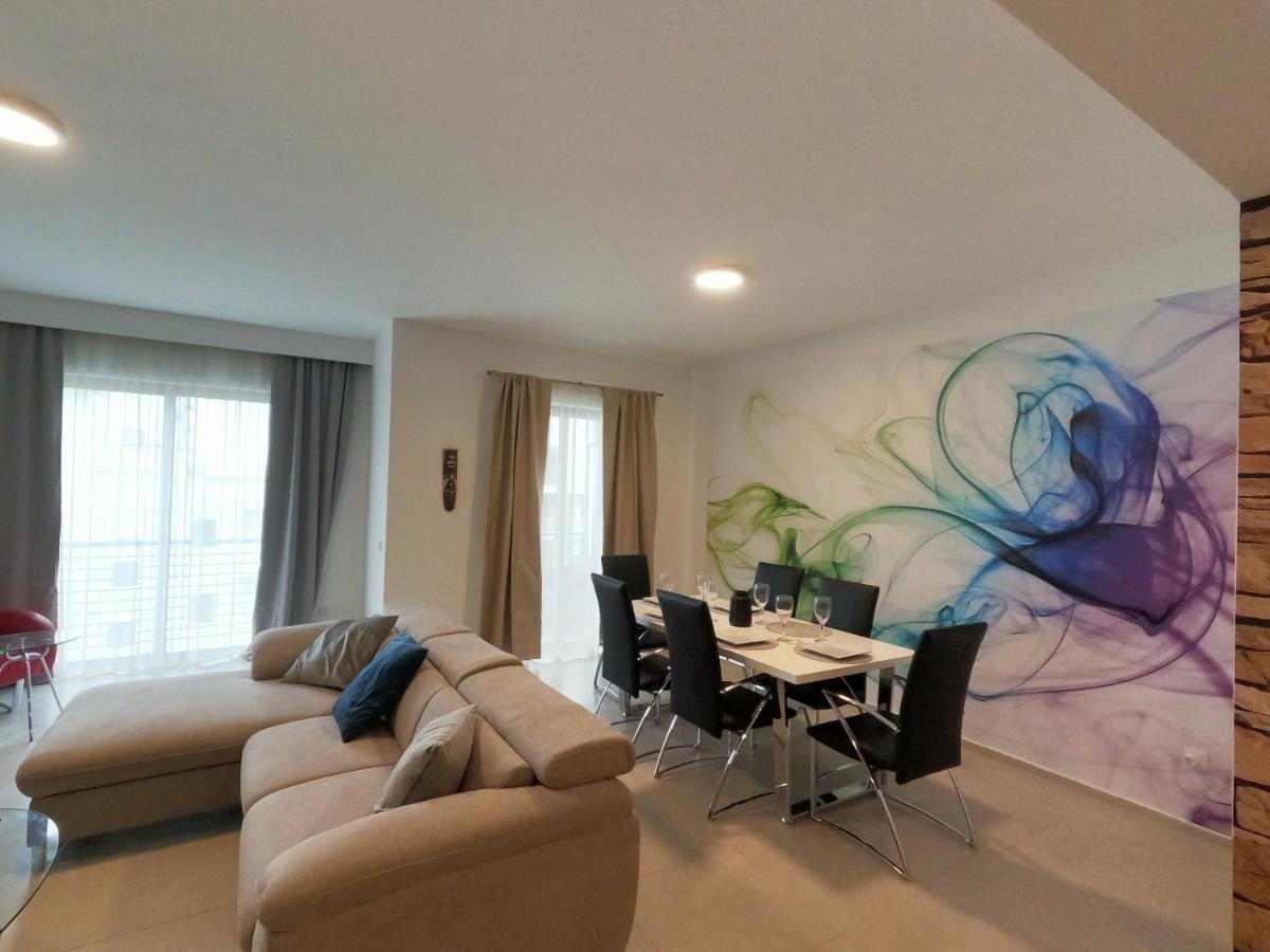 Korzo Suites St. Julian'S Екстер'єр фото